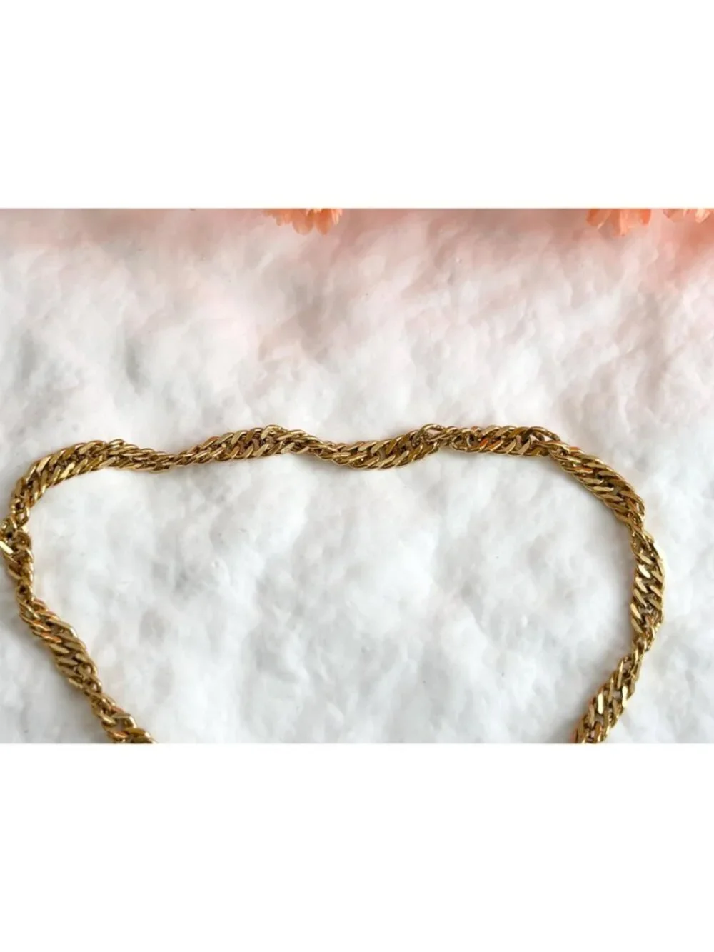 Stackable Gold Toned Curb Chain Minimalist 80's Vintage Bracelet